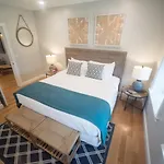 The Newport Lofts - 364 Thames Street