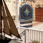 Chart House Inn