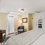 Marshall Slocum Inn