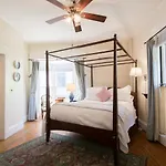 Marshall Slocum Inn