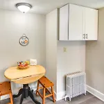 Newport House Less Than 3 Mi To Beaches And Bowens Wharf!