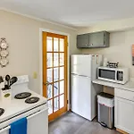 Newport House Less Than 3 Mi To Beaches And Bowens Wharf!
