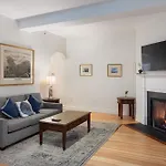 Pelham Court Hotel