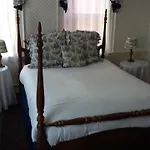 Clarkeston Inn