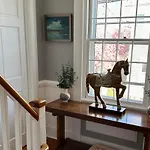 Entire Historic 5 Bed 5 Bath Inn Sleeps 17