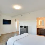 Walk To Bowens Wharf Condo In Dtwn Newport