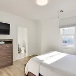 Walk To Bowens Wharf Condo In Dtwn Newport