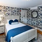 Serenity Inn Newport