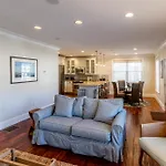 The Newport Lofts - 546 Thames Street