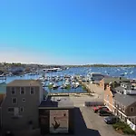 Newport Marriott Hotel & Spa