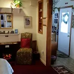 1 Murray House