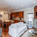 The Newport Lofts - 548 Thames Street
