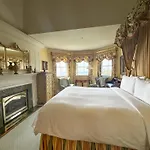 The Chanler At Cliff Walk