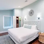 The Newport Lofts - 359 Thames Street