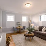 The Royce - Two Luxury Family Homes In Downtown Newport