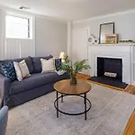 The Royce - Two Luxury Family Homes In Downtown Newport