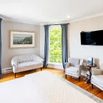 Serenity Inn Newport