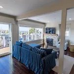 The Newport Lofts - 617 Thames Street