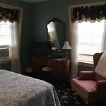 Fair Street Guest House