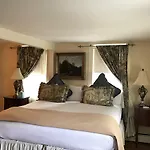 Admiral Farragut Inn