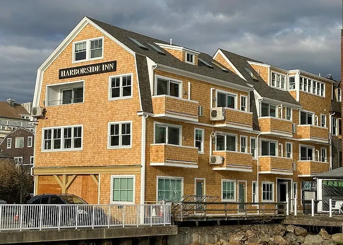 Harborside Inn