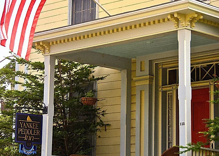 Yankee Peddler Inn