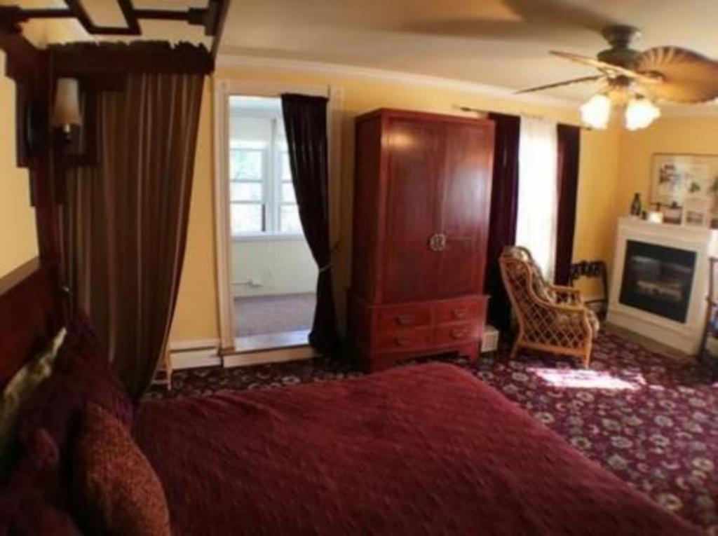 Artful Bed & Breakfast 5*
