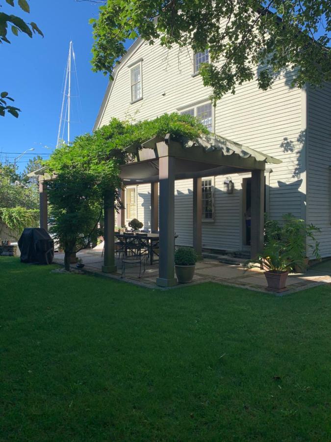 Captain Simeon Potter House 4*