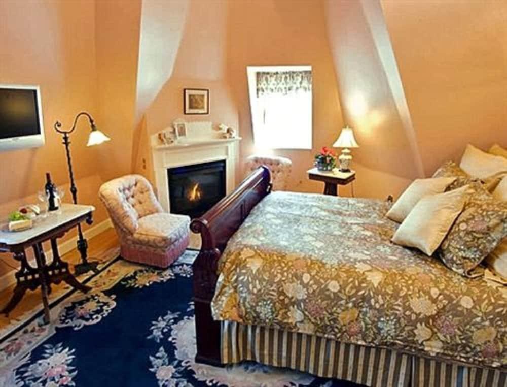 Sarah Kendall House Bed & Breakfast 3*