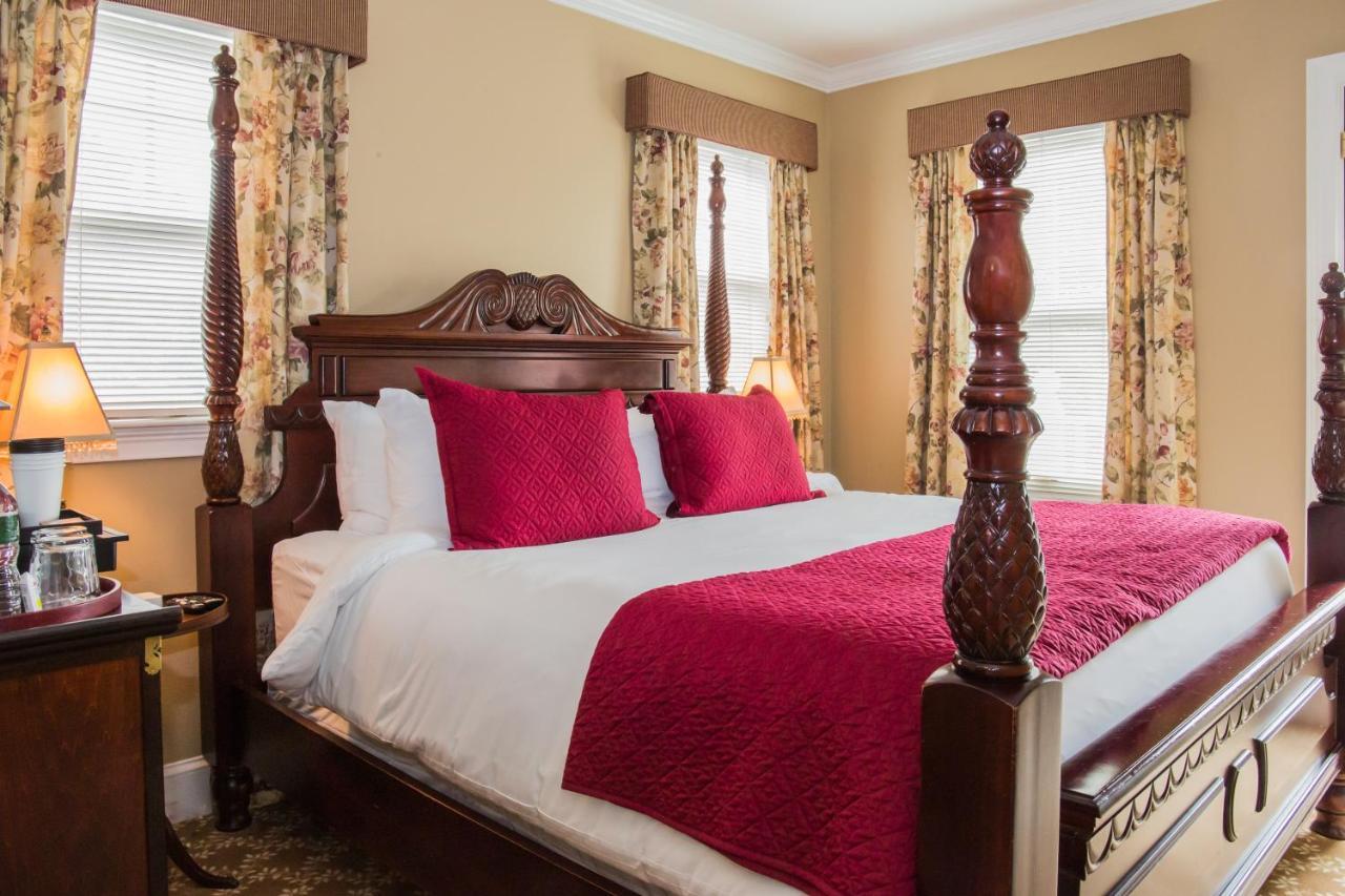 Almondy Inn Newport