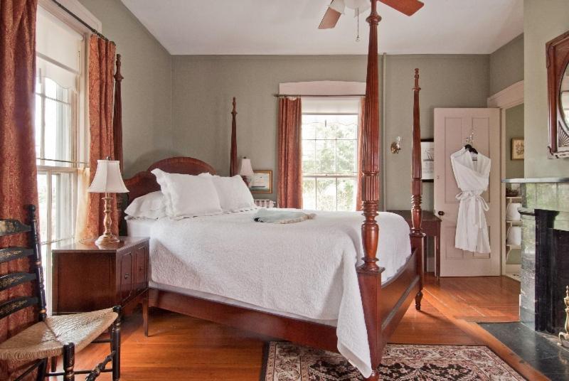 Hotel Marshall Slocum Newport