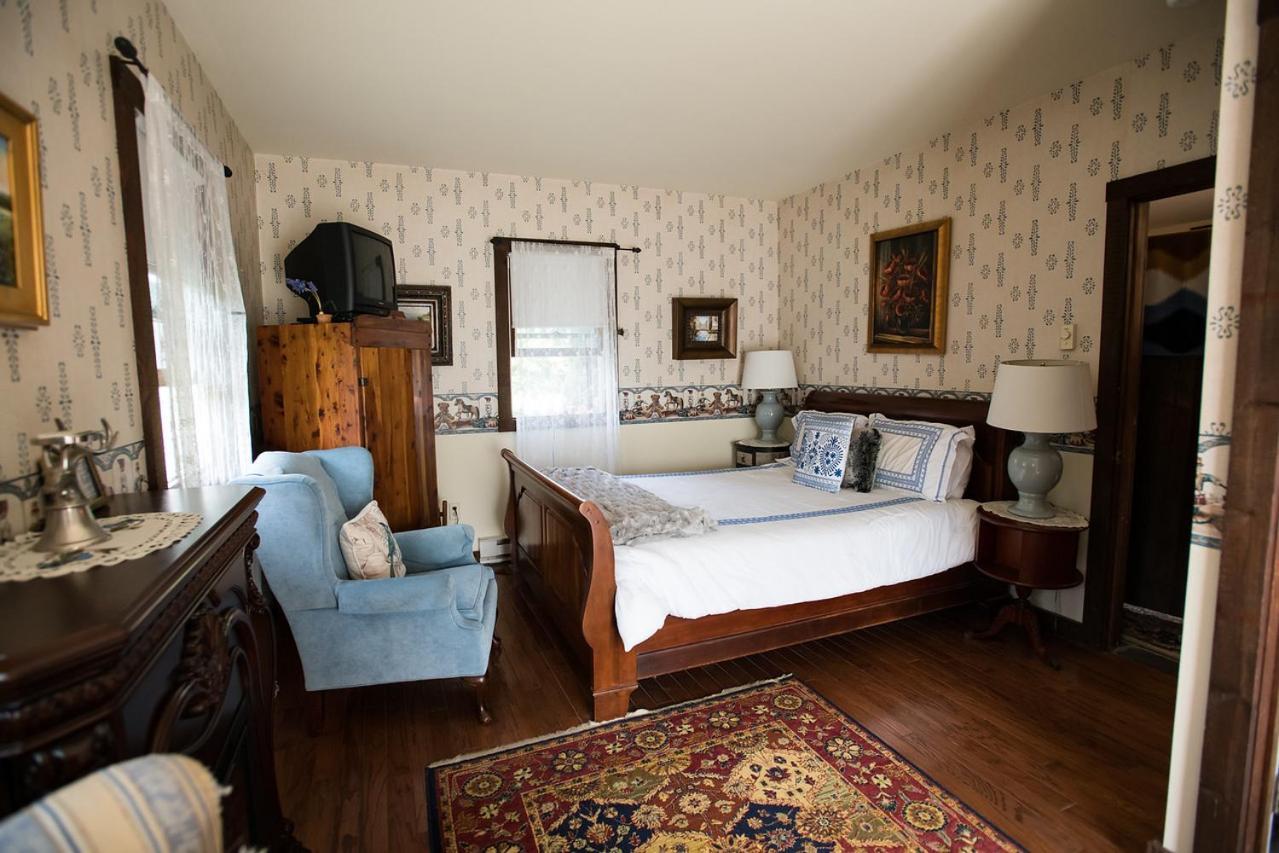 Gardenview Bed & Breakfast 3*