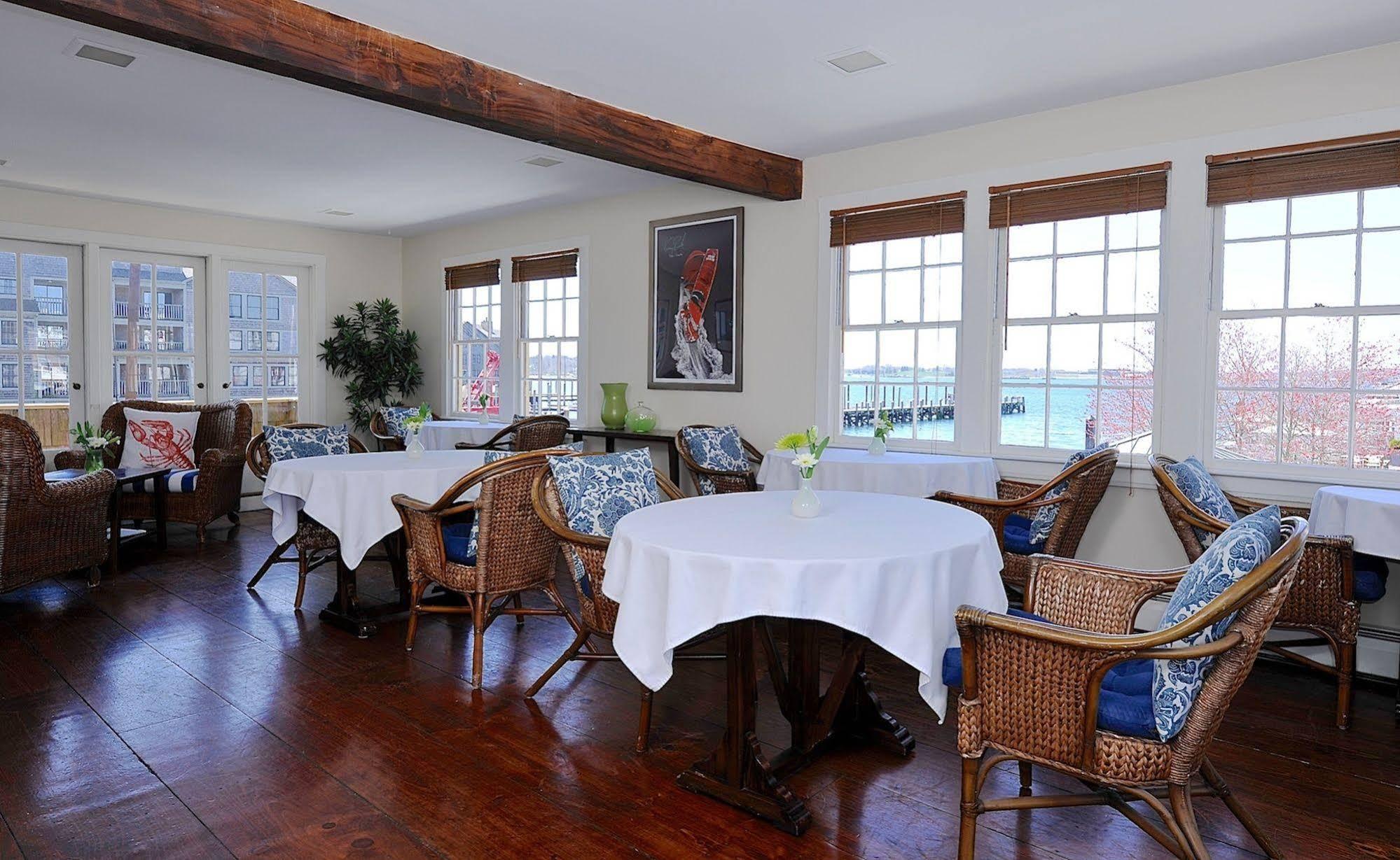 Harborside 3* Newport