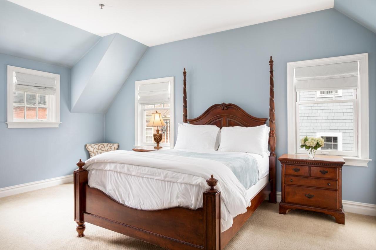 Pelham Court 3* Newport