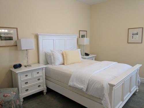 Pelham Court Aparthotel