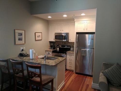 Pelham Court Aparthotel