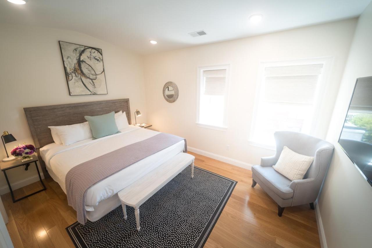 The Lofts - 364 Thames Street