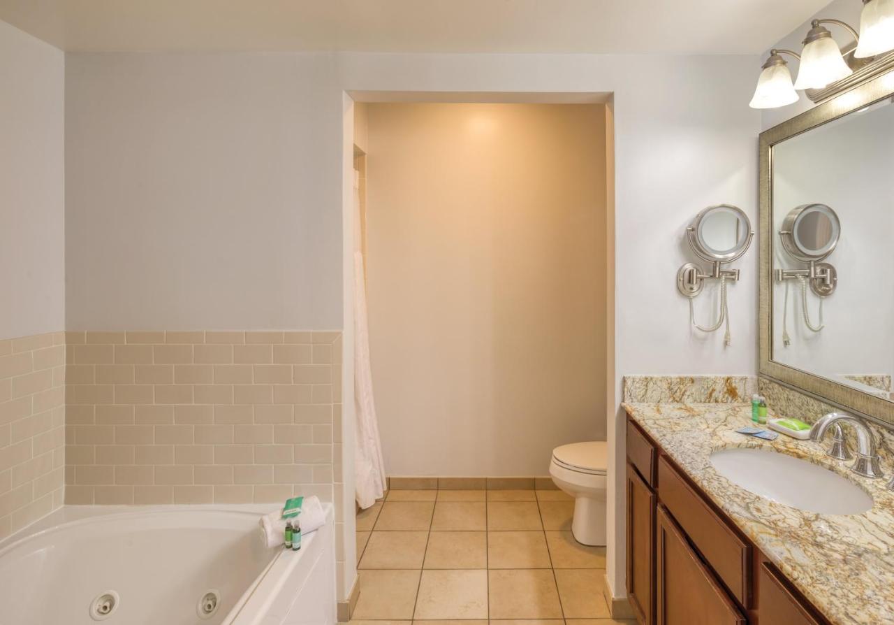 Club Wyndham Long Wharf Resort 3*