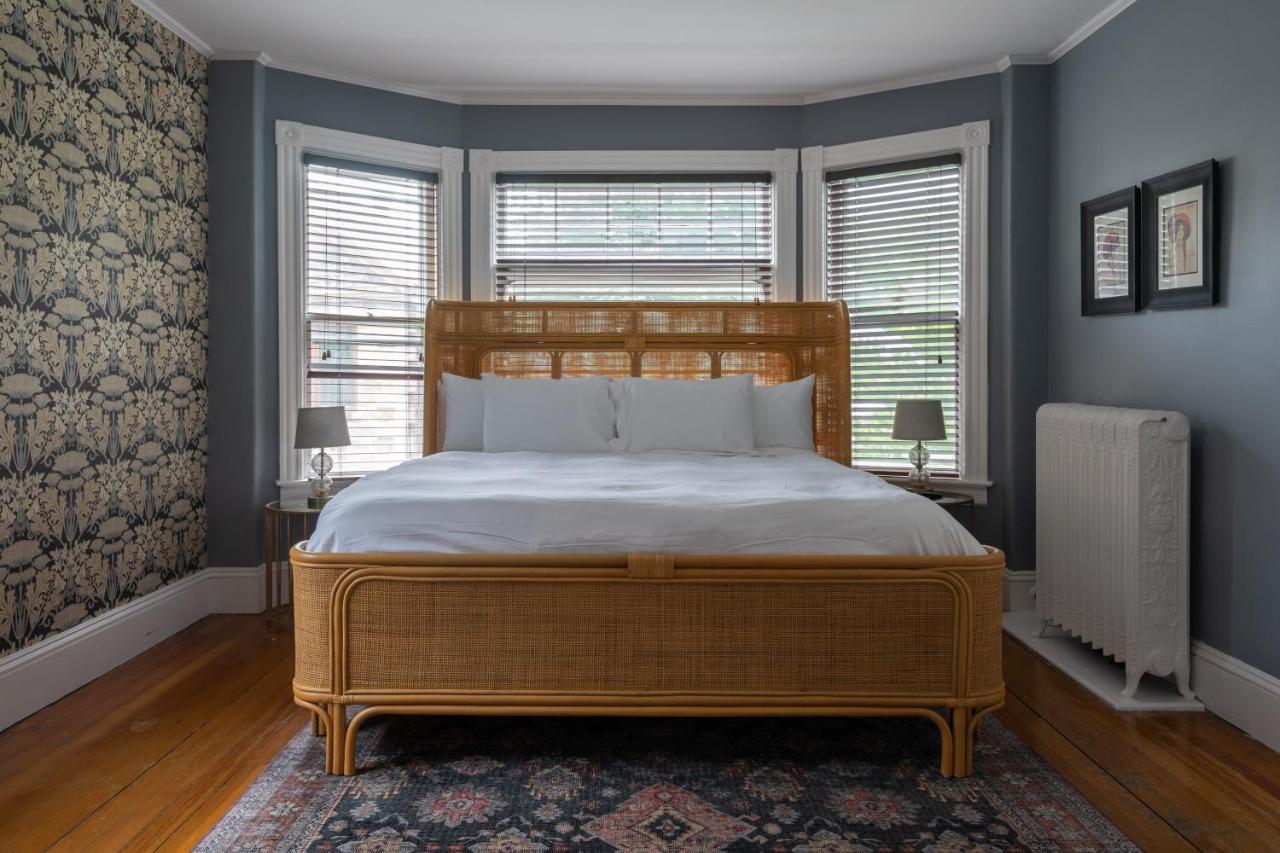 Bed & Breakfast Chart House Newport