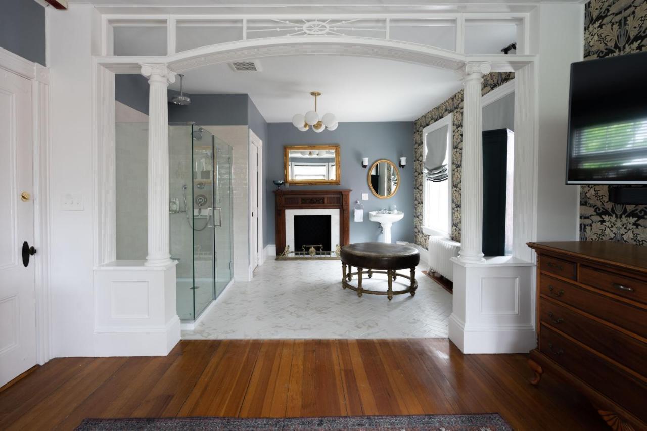 Chart House Bed & Breakfast Newport