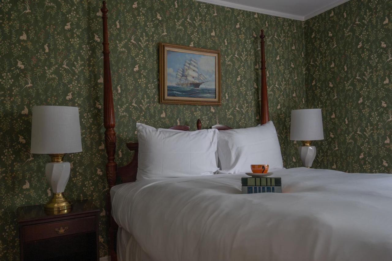 Chart House Bed & Breakfast Newport