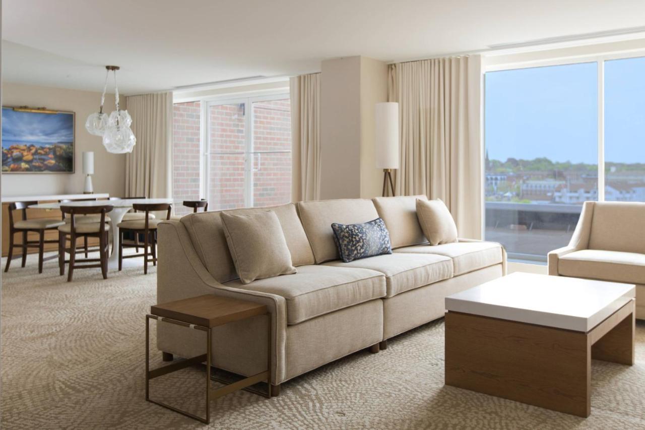 Hotel Marriott & Newport