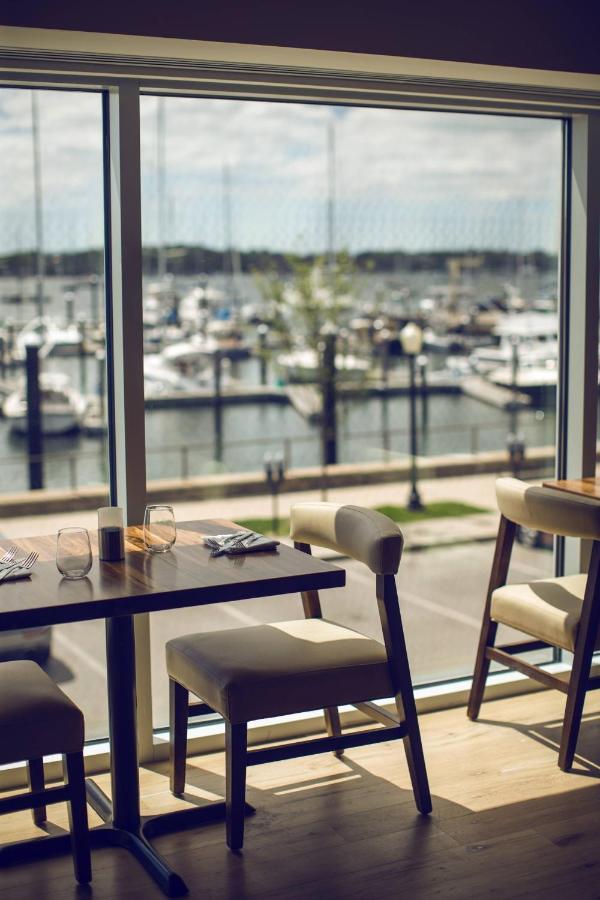 Hotel Marriott & Newport