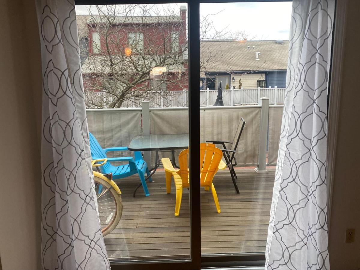 Monthly Only Shared Apt Apartment Newport