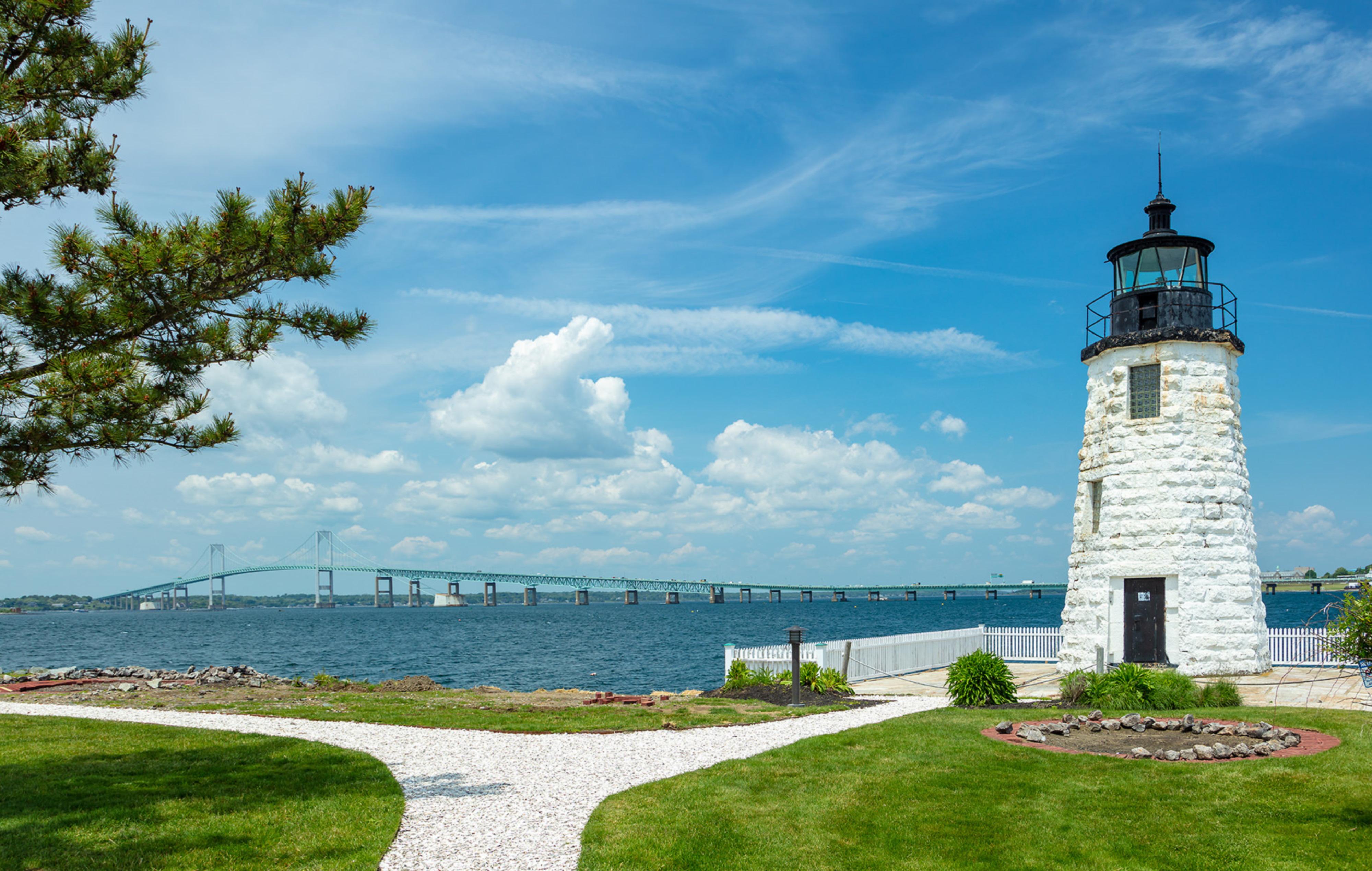 Hotel Harbor Island 4*