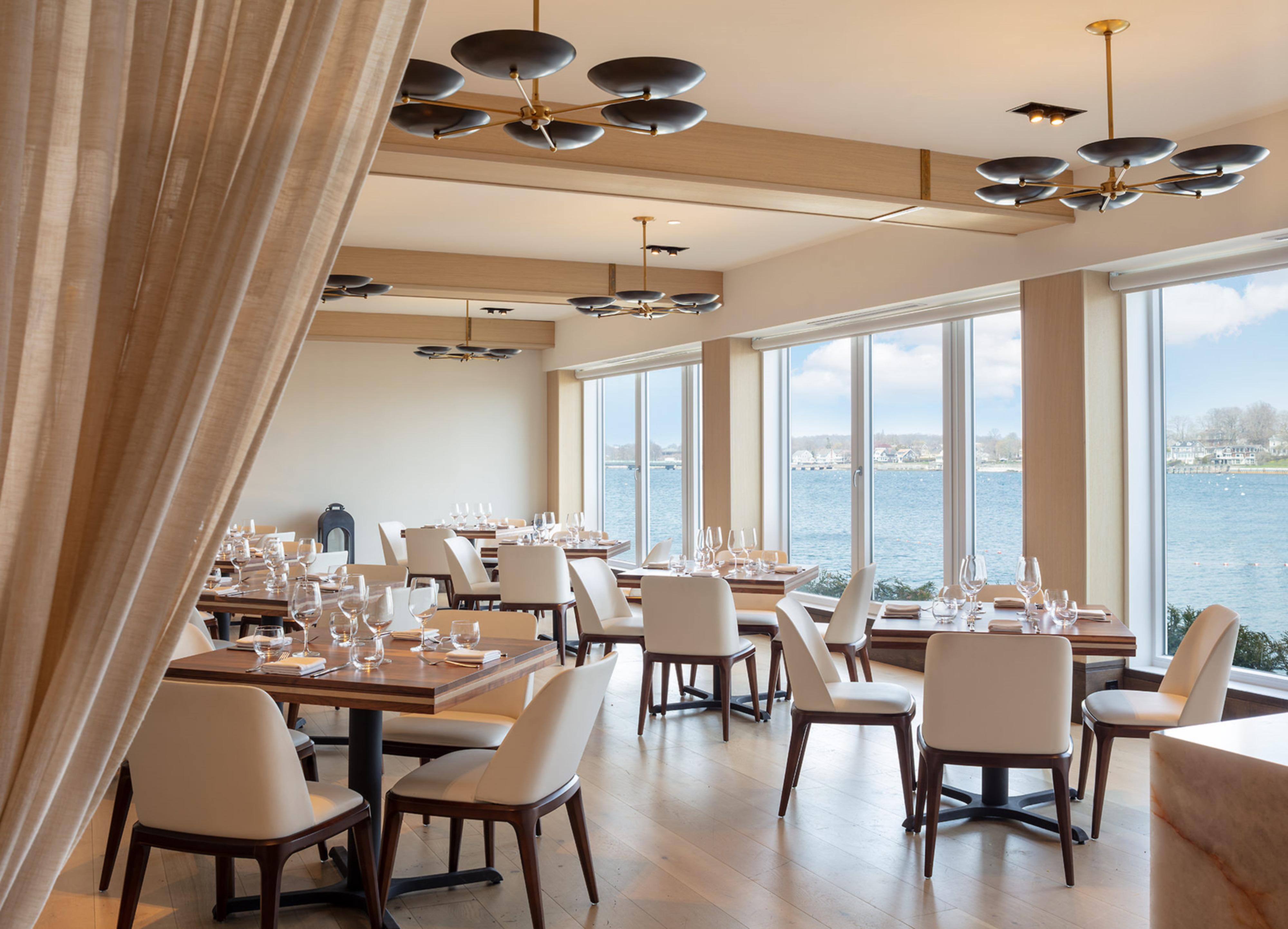 Hotel Harbor Island 4*