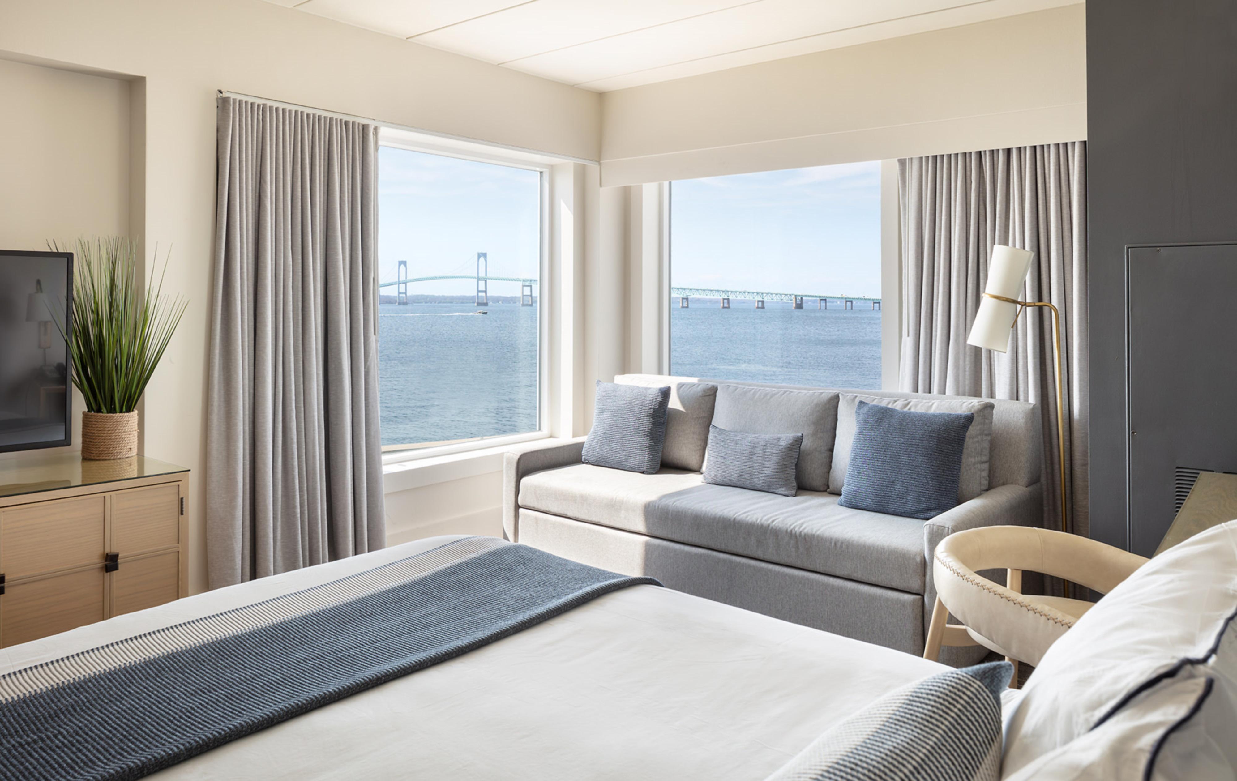 Hotel Harbor Island 4*
