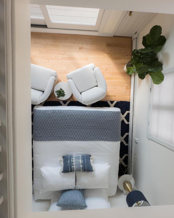 Harborside 3*