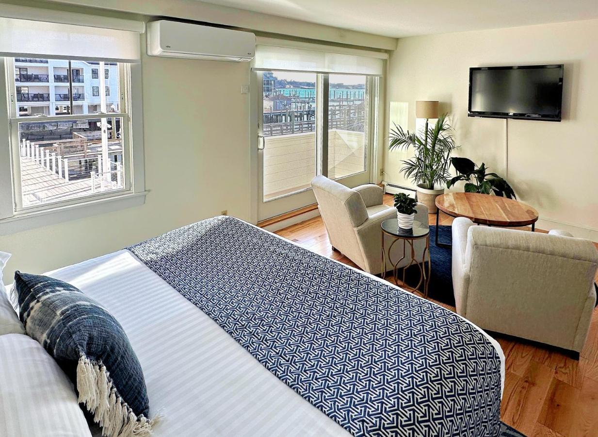 Harborside 3* Newport