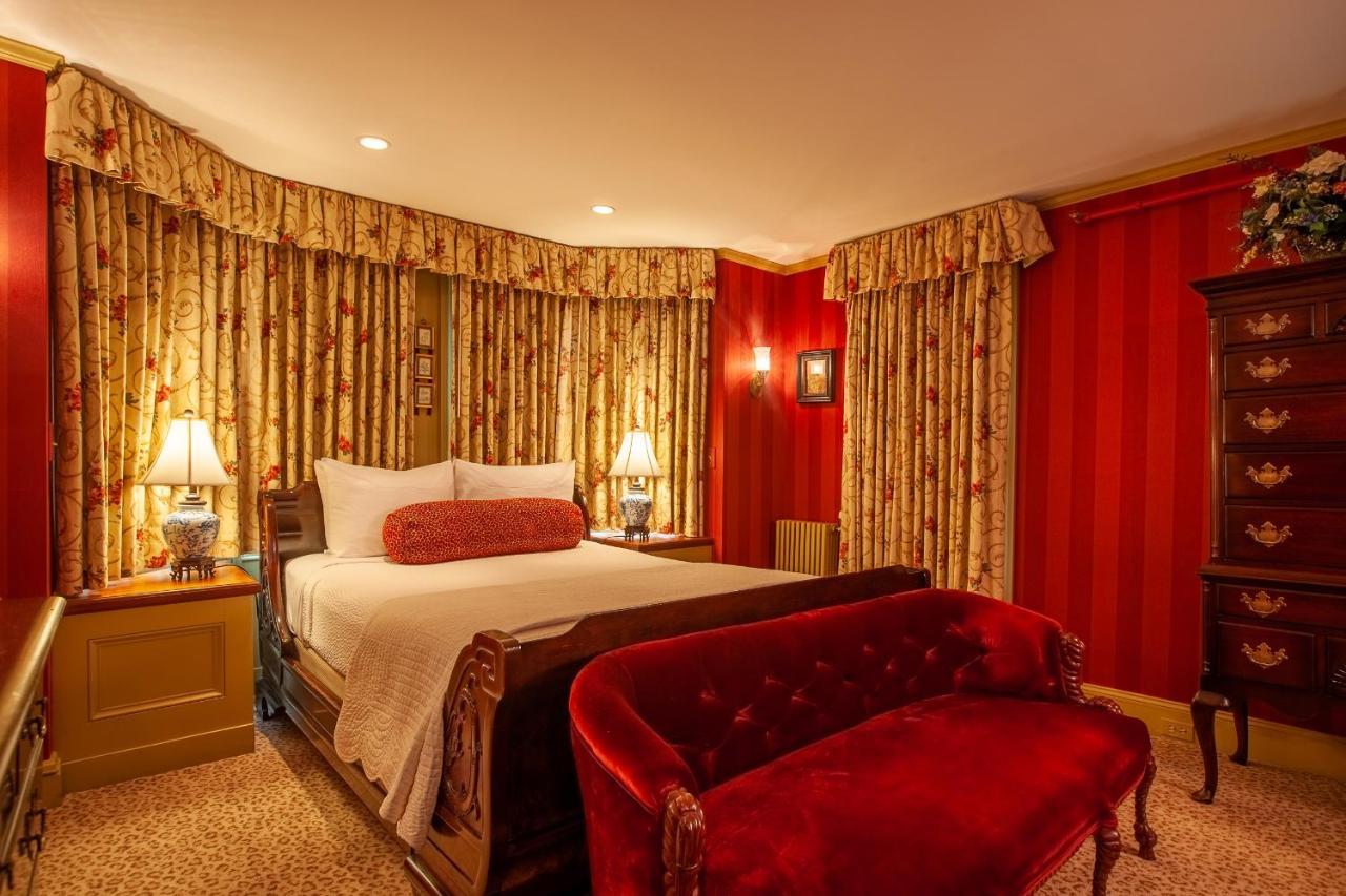 Ivy Bed & Breakfast 4*